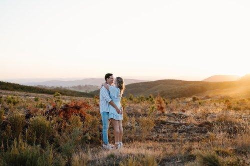 mobile - carousel-hero-element image-0