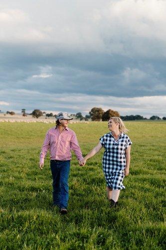 mobile - carousel-hero-element image-9